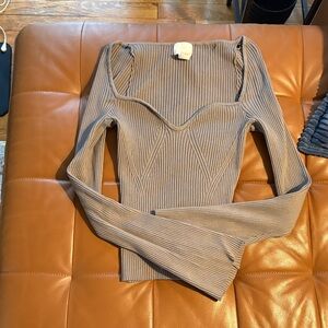 H&M Gray Ribbed Knit Top